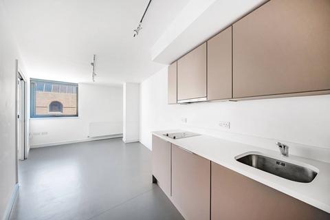 1 bedroom flat to rent, High Road, North Finchley, London, N12