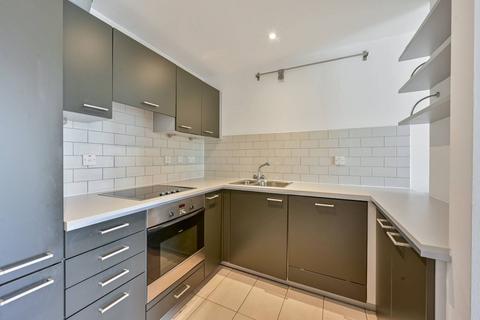 2 bedroom flat to rent, Upper Richmond Road, East Putney, London, SW15