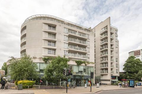 2 bedroom flat to rent, Upper Richmond Road, East Putney, London, SW15