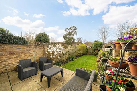3 bedroom house for sale, Haliburton Road, St Margarets TW1