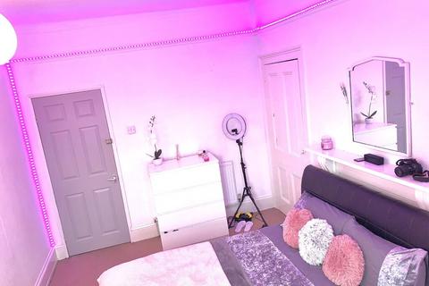 undefined, 66 Alexandra Road