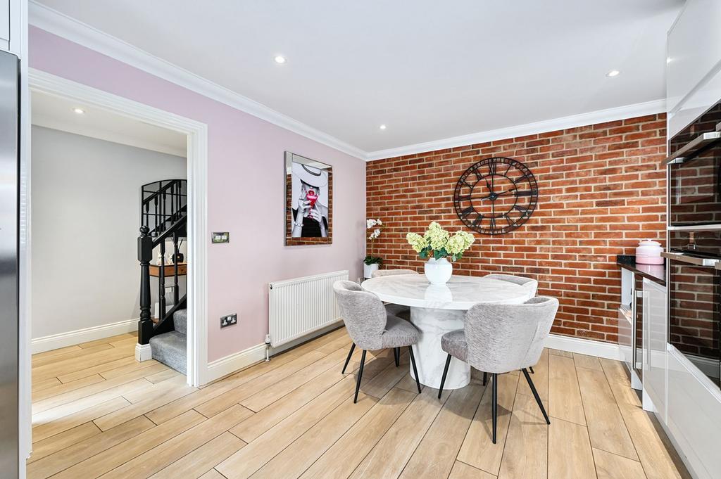 Kitchen/Breakfast Room
