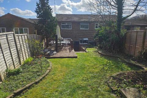 undefined, 8 Overlanders End, Tilehurst, Reading, RG31