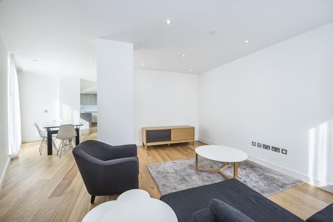 3 bedroom flat to rent, Camley Street London N1C
