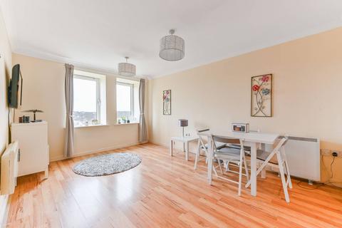undefined, London Road, Norbury, London, SW16