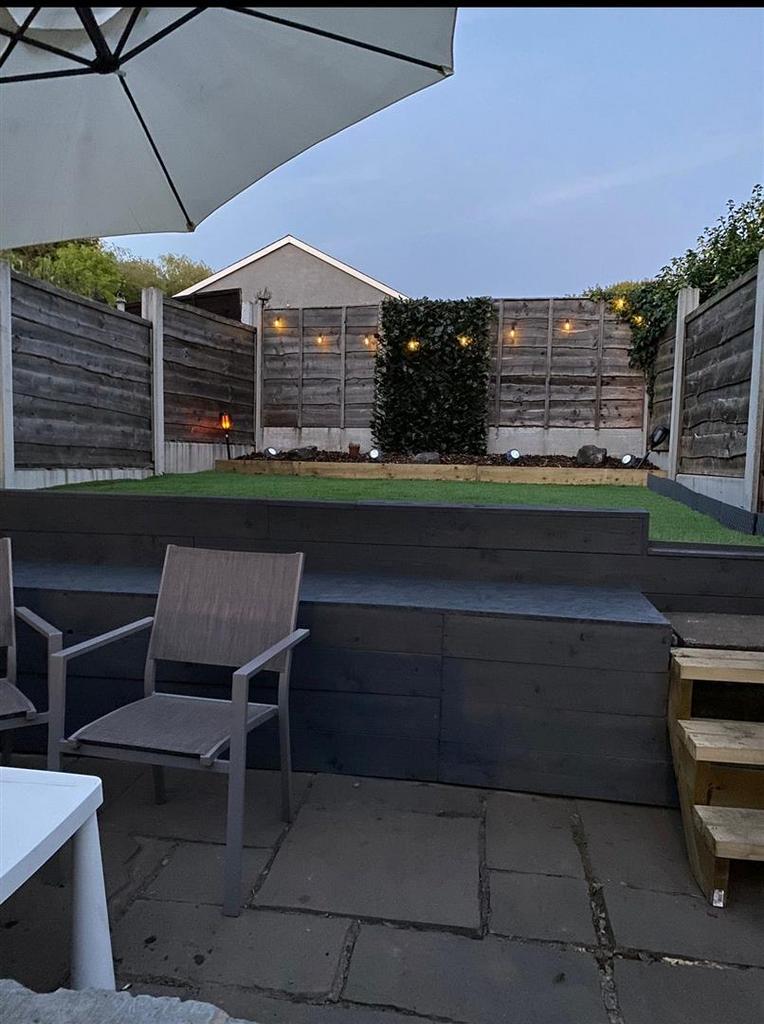 Garden 1.jpg