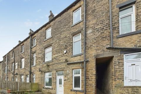4 bedroom terraced house to rent, Ovenden Road Terrace, West Yorkshire HX3