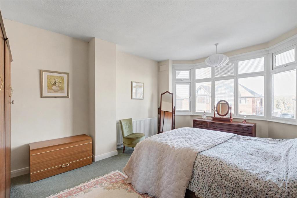 Bedroom 1 1.jpeg