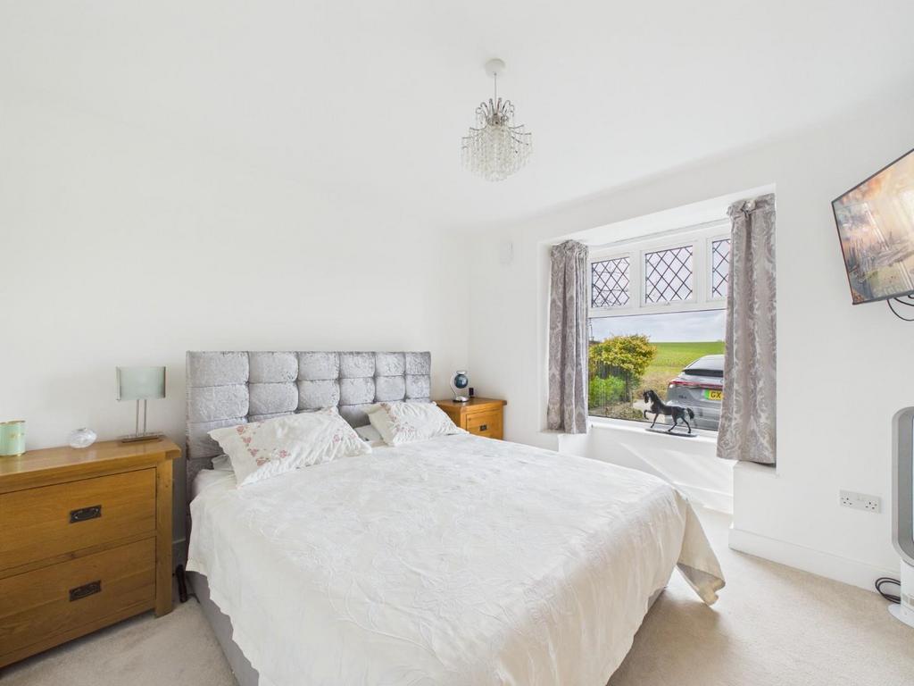 CAM05010 G0-PR0039-STILL003.jpg