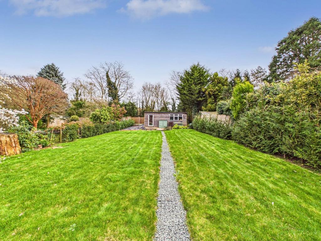 CAM05010 G0-PR0039-STILL022.jpg