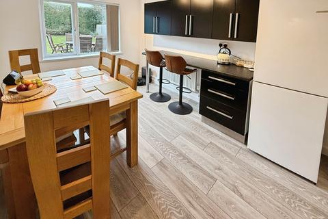 2 bedroom semi-detached house for sale, Highway View, Telford TF1
