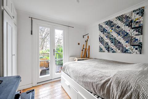 2 bedroom flat for sale, Earls Court Road, LONDON, W8