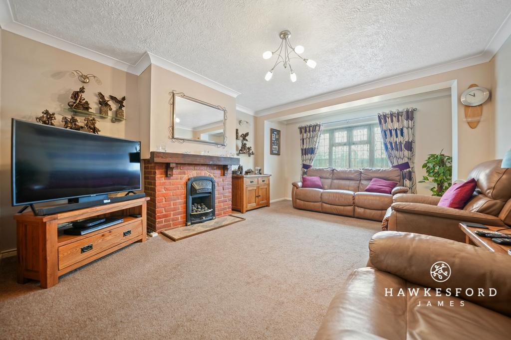 Bell Road, Sittingbourne - Lounge
