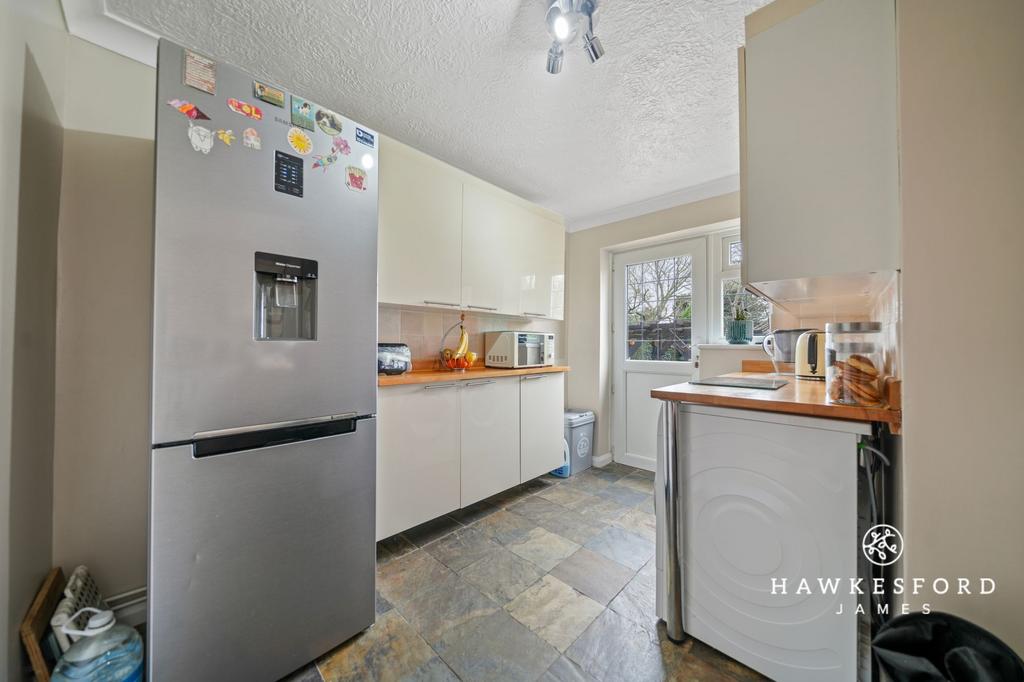 Bell Road, Sittingbourne - Kitchen