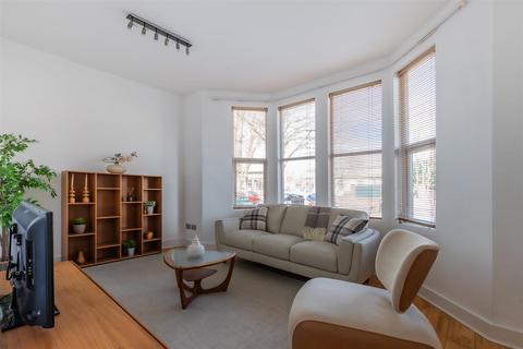 2 bedroom flat for sale, Marlborough Road, Cardiff CF23