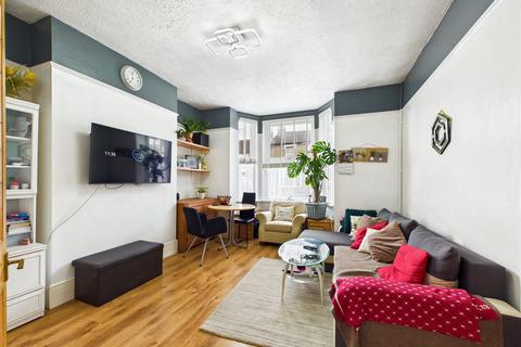 3 bedroom terraced house for sale, Palmerston Road, Ipswich, Suffolk, IP4