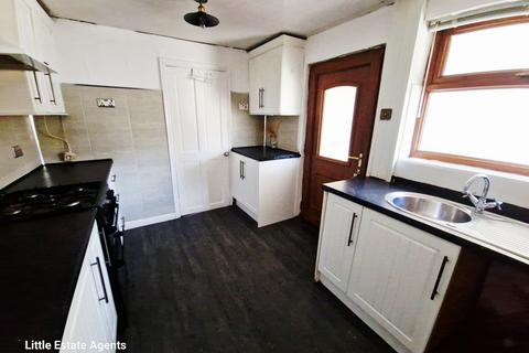 3 bedroom end of terrace house to rent, Scholes Lane, St. Helens, WA9