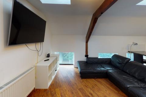 undefined, (3) Flat 2 54 Glasshouse Street, Nottingham