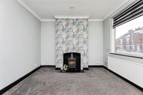 3 bedroom end of terrace house for sale, George Street, South Hiendley, Barnsley