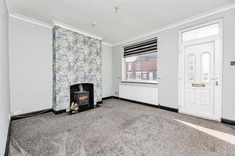 3 bedroom end of terrace house for sale, George Street, South Hiendley, Barnsley