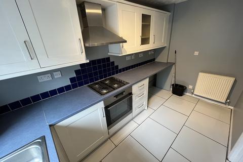 2 bedroom terraced house to rent, St. Nicholas Street, THETFORD