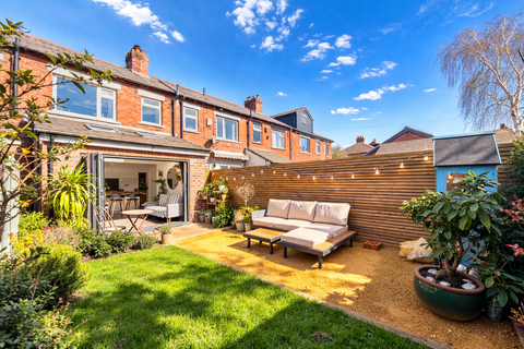2 bedroom terraced house for sale, Broadstone Hall Road South, Stockport SK5