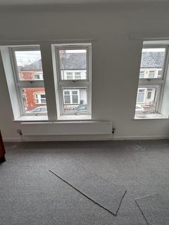 3 bedroom property to rent, Lyndhurst Street, Cardiff, CF11