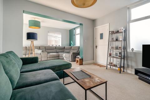 undefined, Ditmas Avenue, Hull HU4