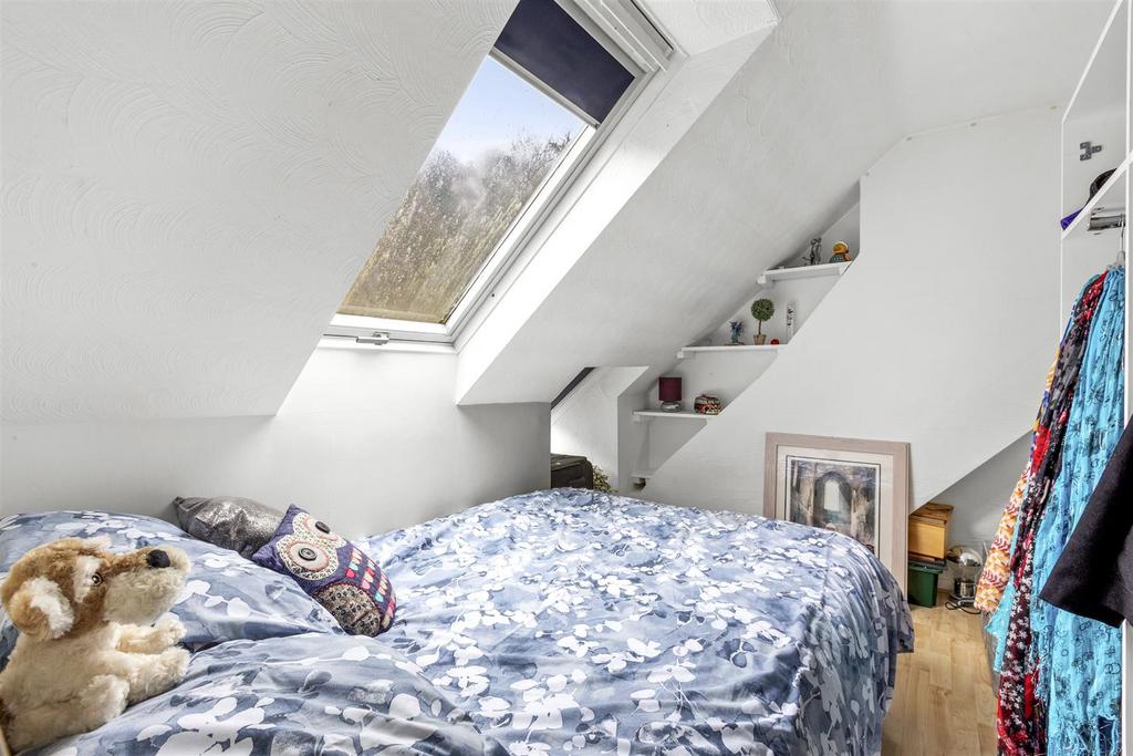 68 Keep Hill Drive, HP11 1 DT-1.jpg