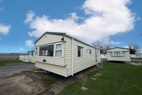 3 bedroom static caravan for sale, Beach Road, St. Osyth CO16