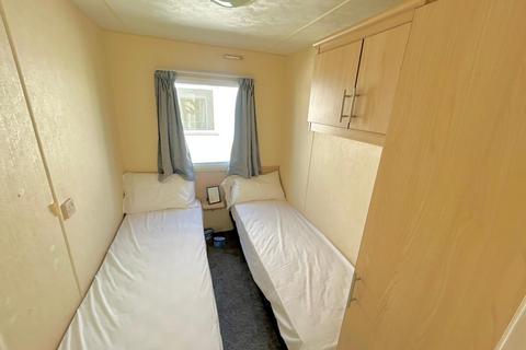 2 bedroom static caravan for sale, Beach Road, St. Osyth CO16