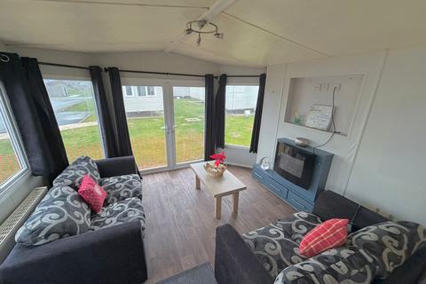 3 bedroom static caravan for sale, Beach Road, St. Osyth CO16