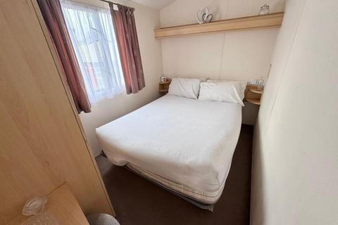 1 bedroom static caravan for sale, Beach Road, St. Osyth CO16