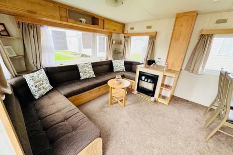 3 bedroom static caravan for sale, Beach Road, St. Osyth CO16