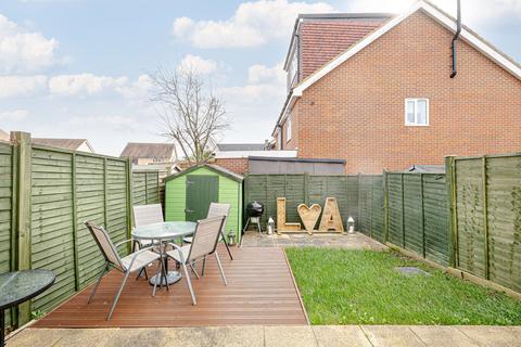 2 bedroom end of terrace house for sale, Spitfire Road, Upper Cambourne, CB23