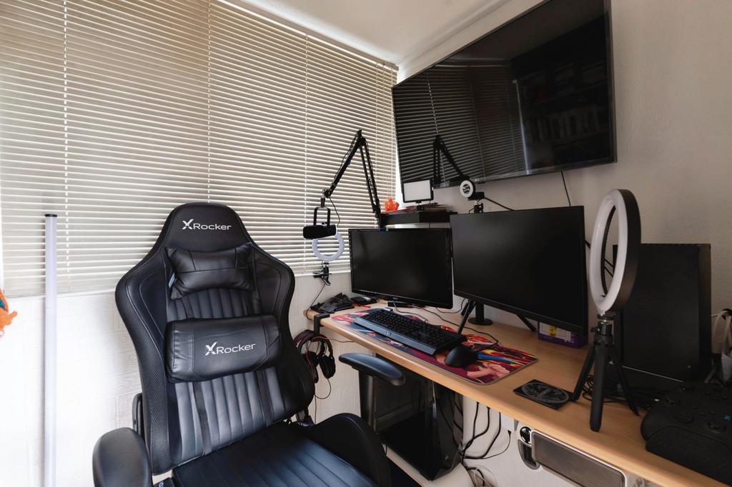 Pbox-IMG.jpg