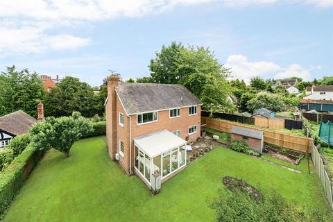 4 bedroom detached house for sale, Bridge Street, Pembridge