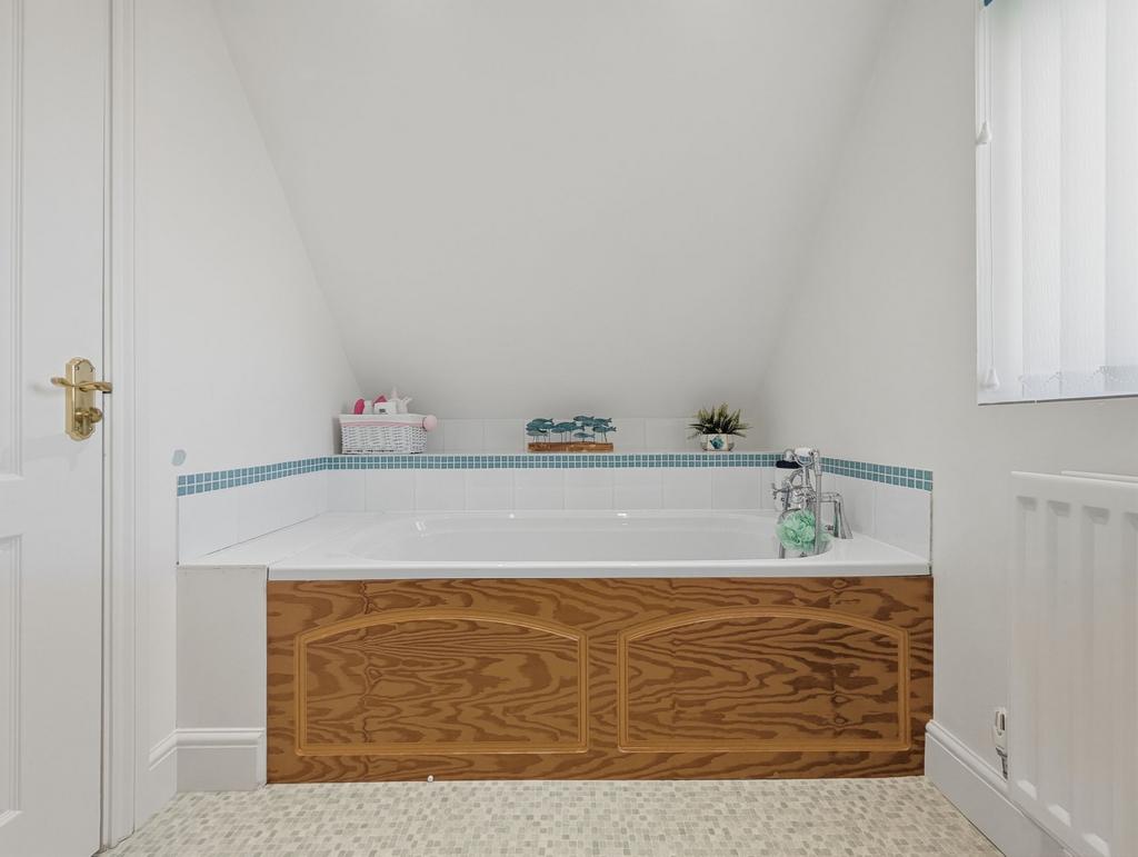 En-suite Bathroom