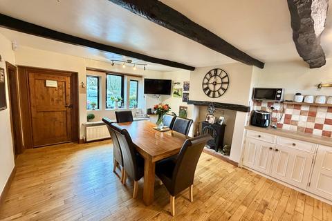 undefined, Keighley Road, Denholme, Bradford, BD13