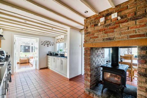3 bedroom detached house for sale, Marlpit Lane, New Milton, BH25
