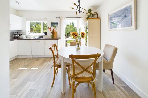 2 bedroom semi-detached house for sale, Woodpecker View, Crowborough, TN6