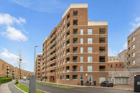 1 bedroom property to rent, Hamilton Mansions, 12 Fielders Crescent, Essex