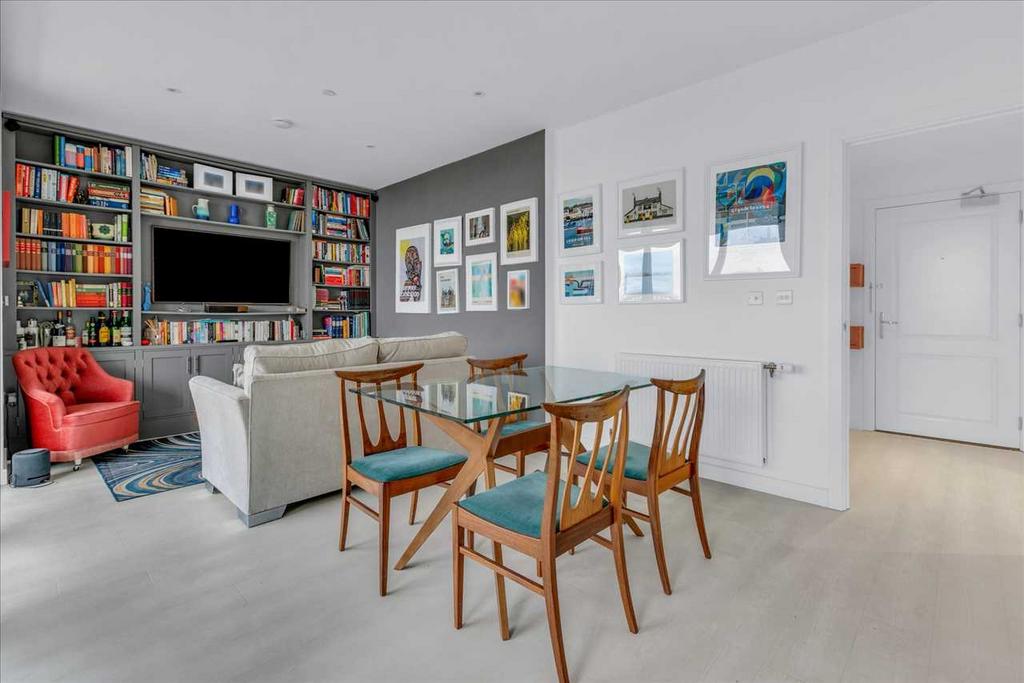 Living room/