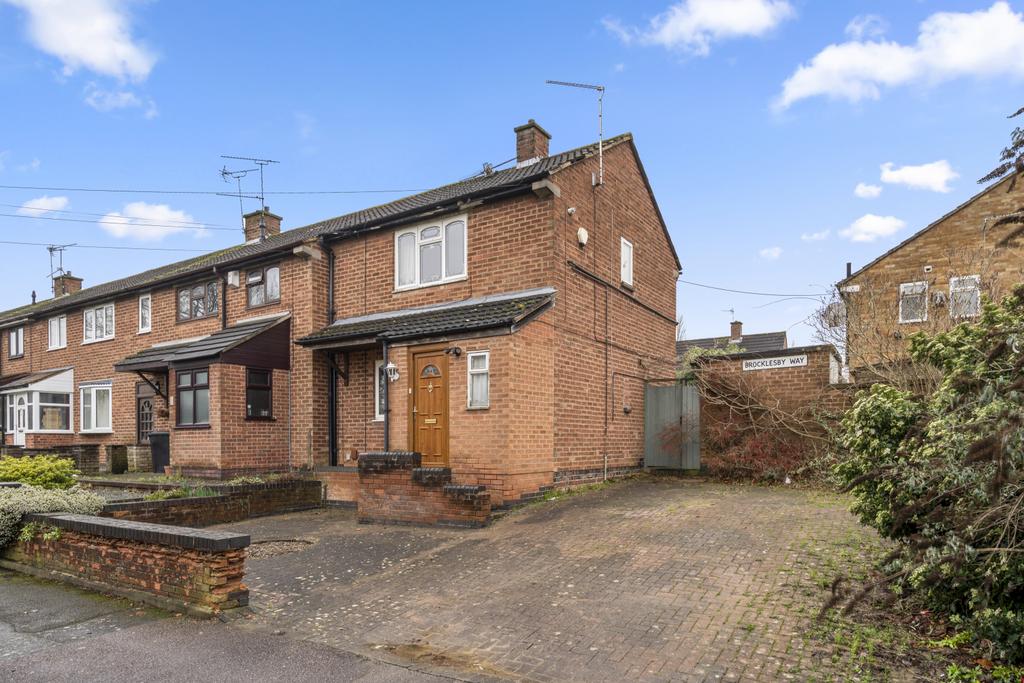 Two Bedroom End of Terrace House on Brocklesby Wa