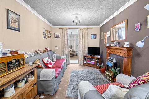 2 bedroom end of terrace house for sale, Brocklesby Way