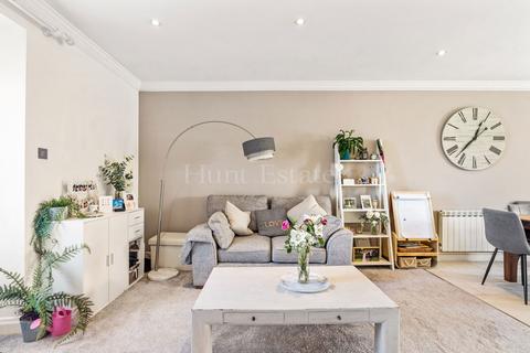 undefined, Apt 6 La Tourelle