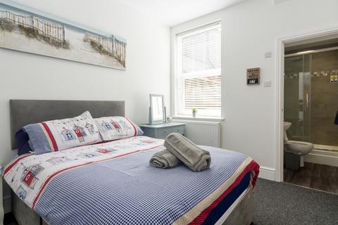 undefined, Isaacs Hill, Cleethorpes DN35