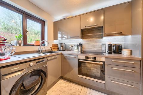 undefined, Malham Gardens, Basingstoke RG22 4XG