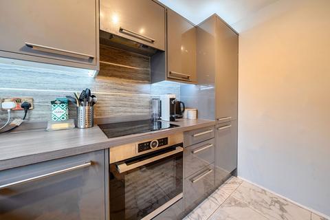 undefined, Malham Gardens, Basingstoke RG22 4XG