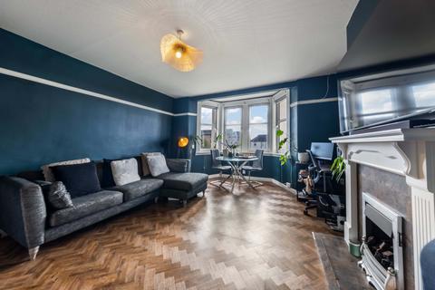undefined, Dundee DD3